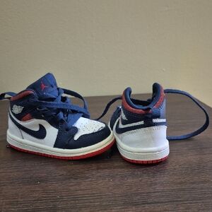 Nike Kids' Navy and White Sneakers
